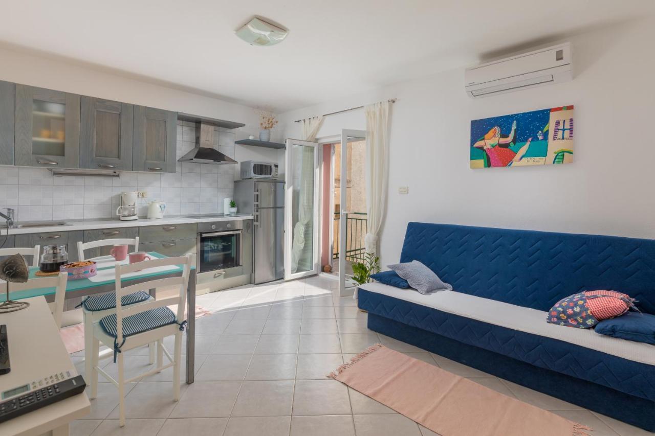 Apartment Top Terrace 포드고라 외부 사진