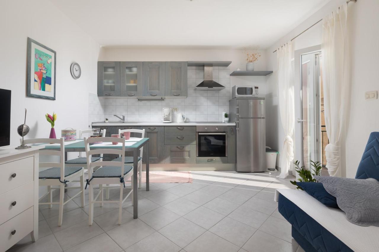 Apartment Top Terrace 포드고라 외부 사진