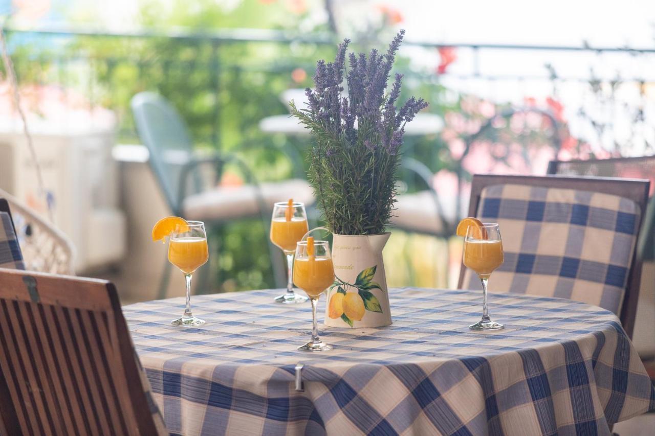 Apartment Top Terrace 포드고라 외부 사진