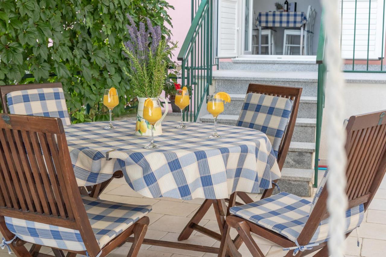 Apartment Top Terrace 포드고라 외부 사진